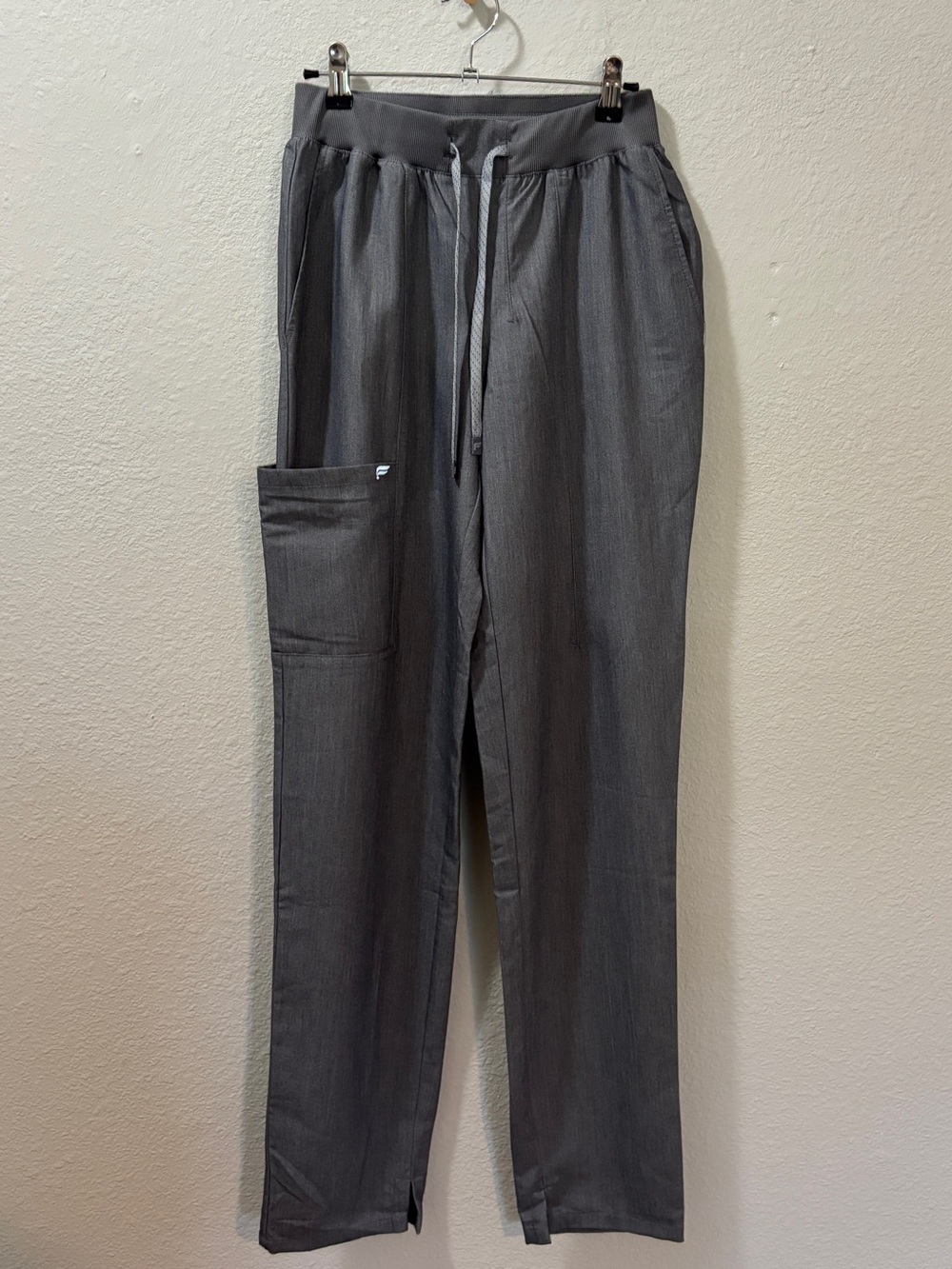 Fabletics Ion Scrub Pants Gray Size Small Tall